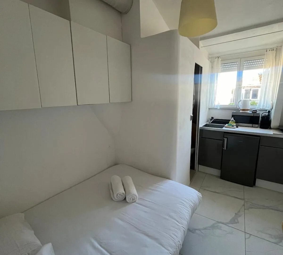 Gounod - Studio Cosy Dans Le Centre De Nice 0*,  France